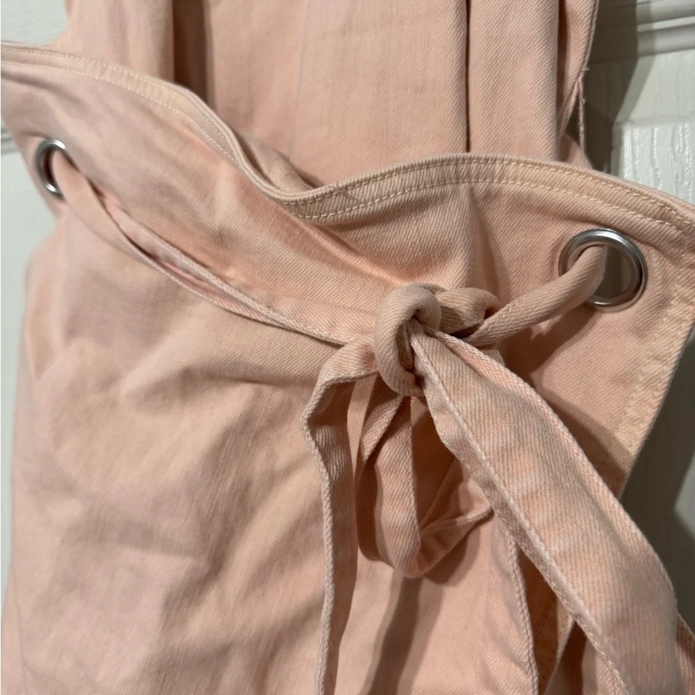 Holding Horses Elegant Pink Dress - Picture 3 of 4